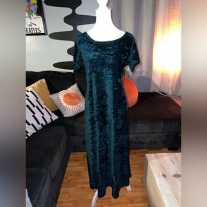 SOLD Hunter Green Vintage Velvet Material Maxi Dress